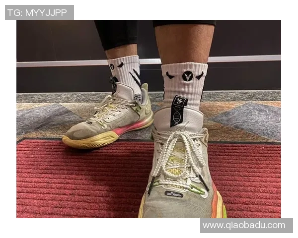 篮球装备选购指南：如何挑选适合你的高性能球袜